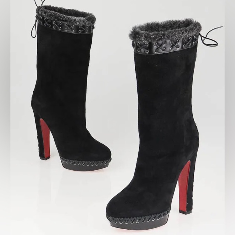 New CHRISTIAN LOUBOUTIN Suede Step N Roll